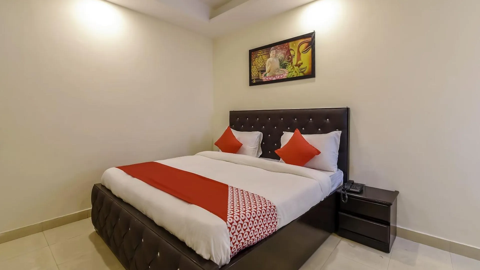 Oyo Flagship Hotel Happy Stay New Delhi India